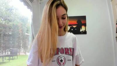 Sexy amateur hot blonde teen show webcam on girlfriendsporn.net