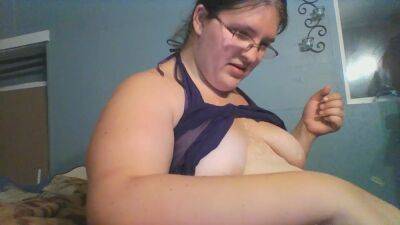 Fat kinky amateur loves BDSM and waxing her chubby body on girlfriendsporn.net