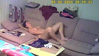 Naked milf caught on hidden cam on girlfriendsporn.net
