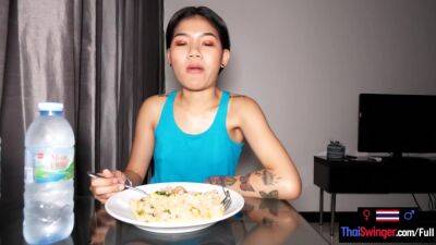 Tiny Thai amateur teen girlfriend Namtam homemade dinner and fucked - Thailand on girlfriendsporn.net