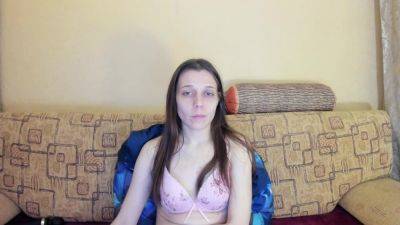 Amateur Webcam Teen Masturbates And Teases on girlfriendsporn.net