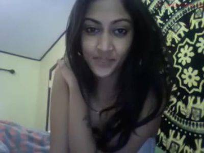 Hot Indian Girl On Her Webcam! (part 1) - India on girlfriendsporn.net