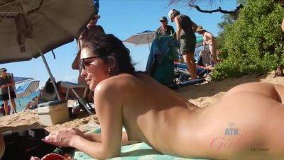 Zoe Bloom's Day Out at the Nude Beach - Amateur Pov on girlfriendsporn.net
