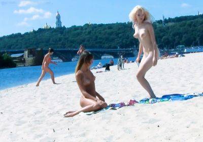 Young nudist fresh hotties caught on a hidden camera on girlfriendsporn.net